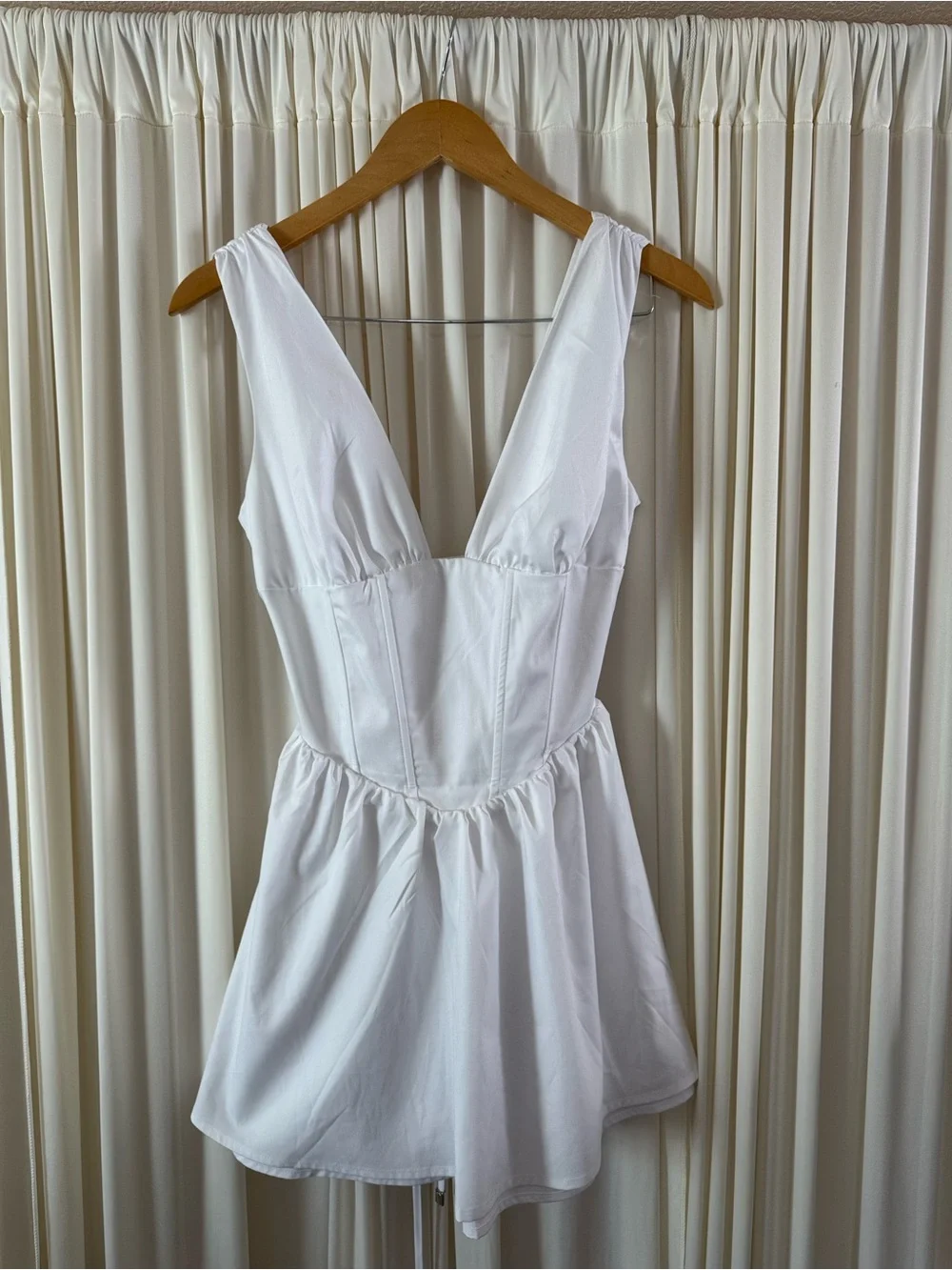 Naked Wardrobe Bustier Lace-Up Back Fit & Flare White Mini dress Sz S Graduation